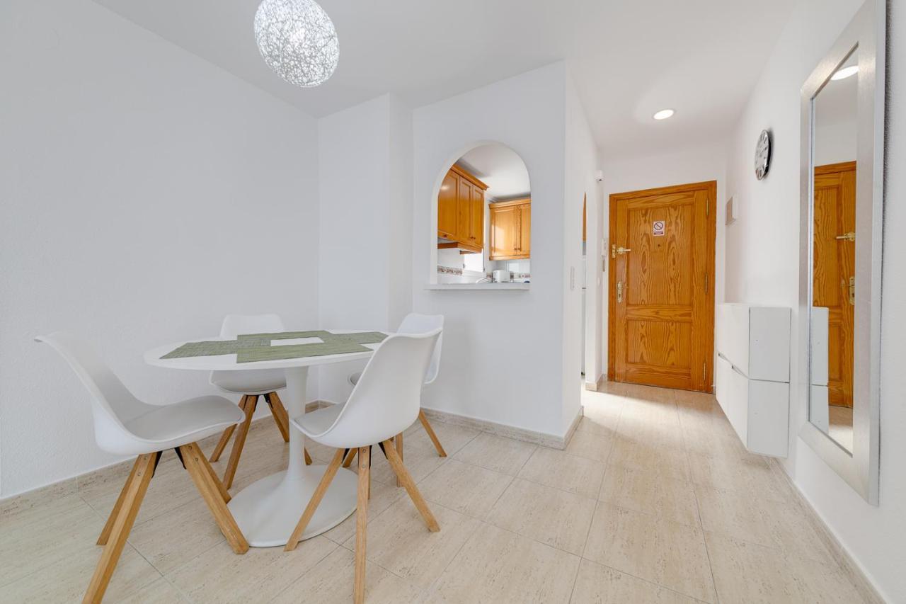 Ferienwohnung Casa Godisa Torrevieja Exterior foto