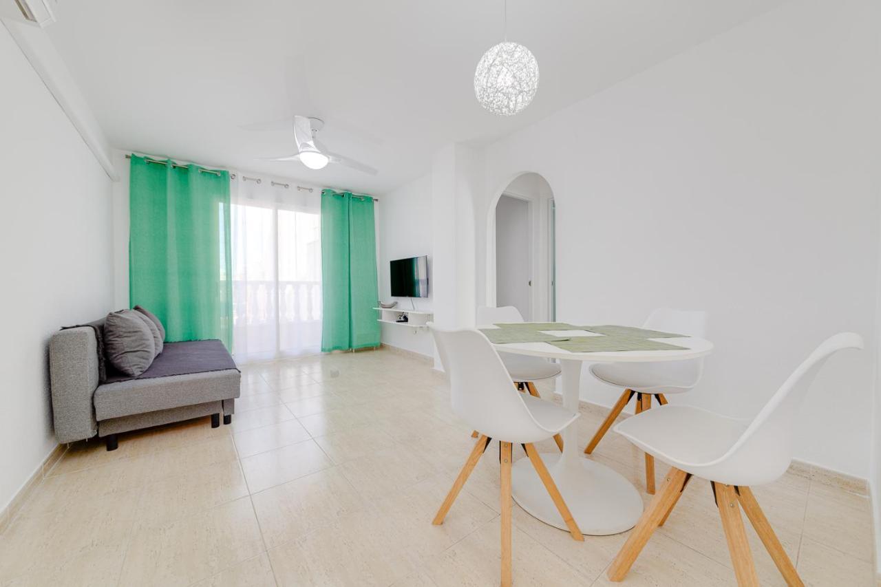Ferienwohnung Casa Godisa Torrevieja Exterior foto