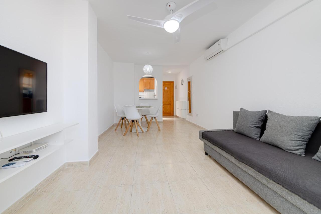 Ferienwohnung Casa Godisa Torrevieja Exterior foto