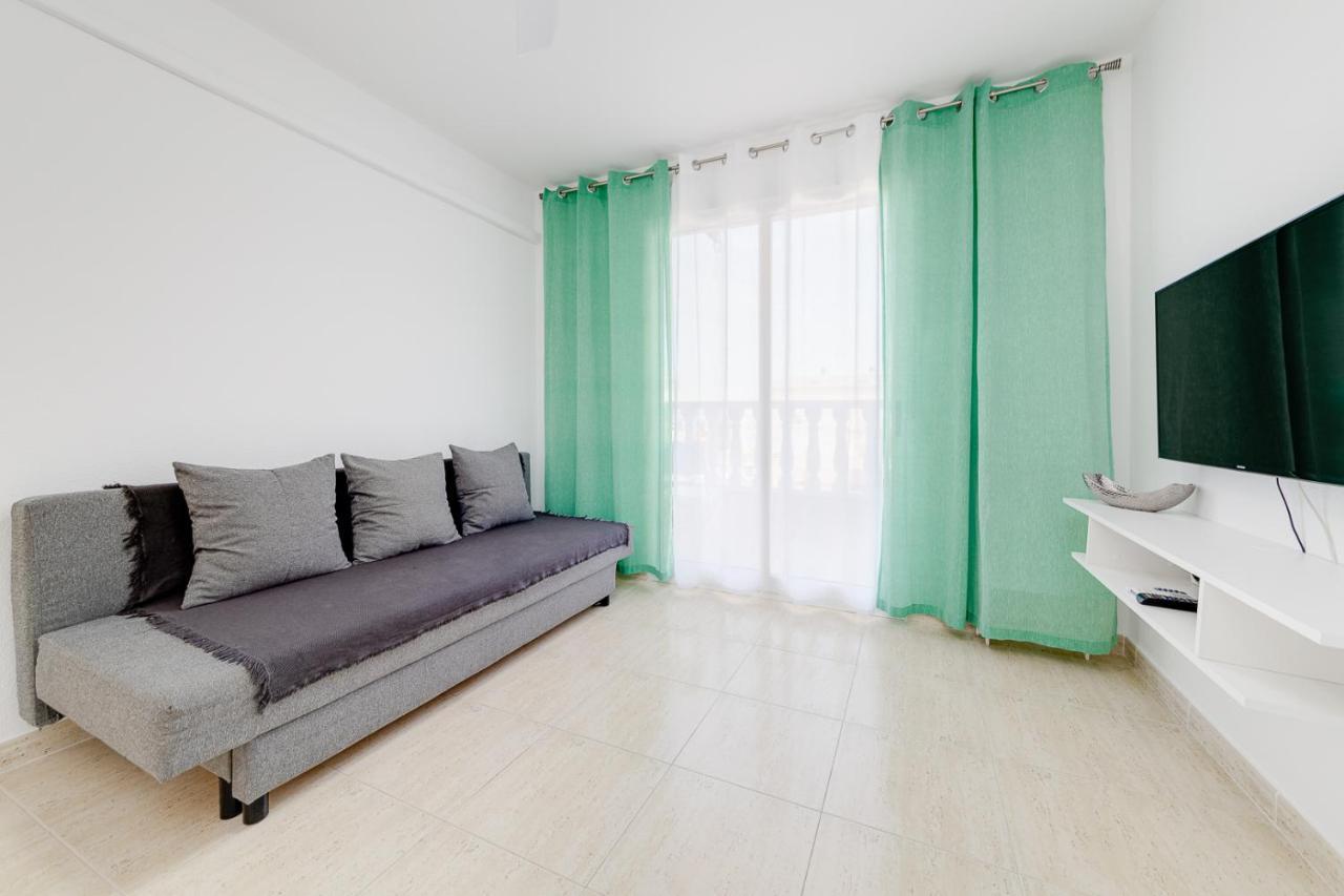 Ferienwohnung Casa Godisa Torrevieja Exterior foto